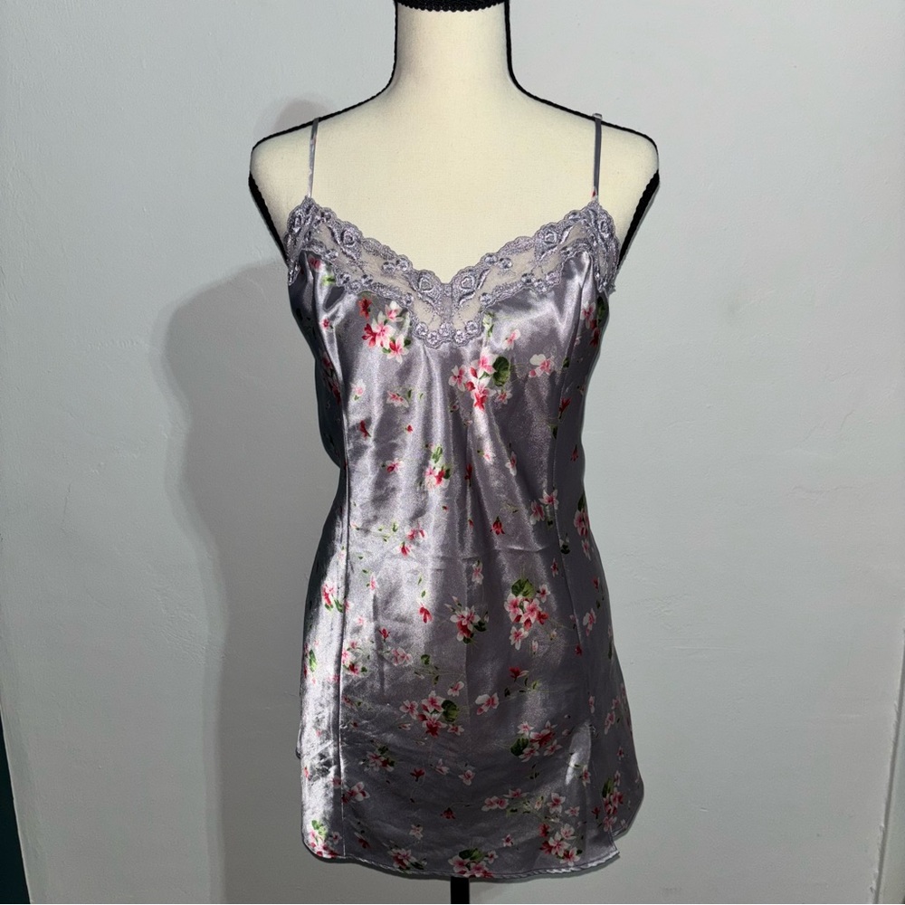 Vintage 1999 Victoria’s Secret Satin Floral Slip Dress L